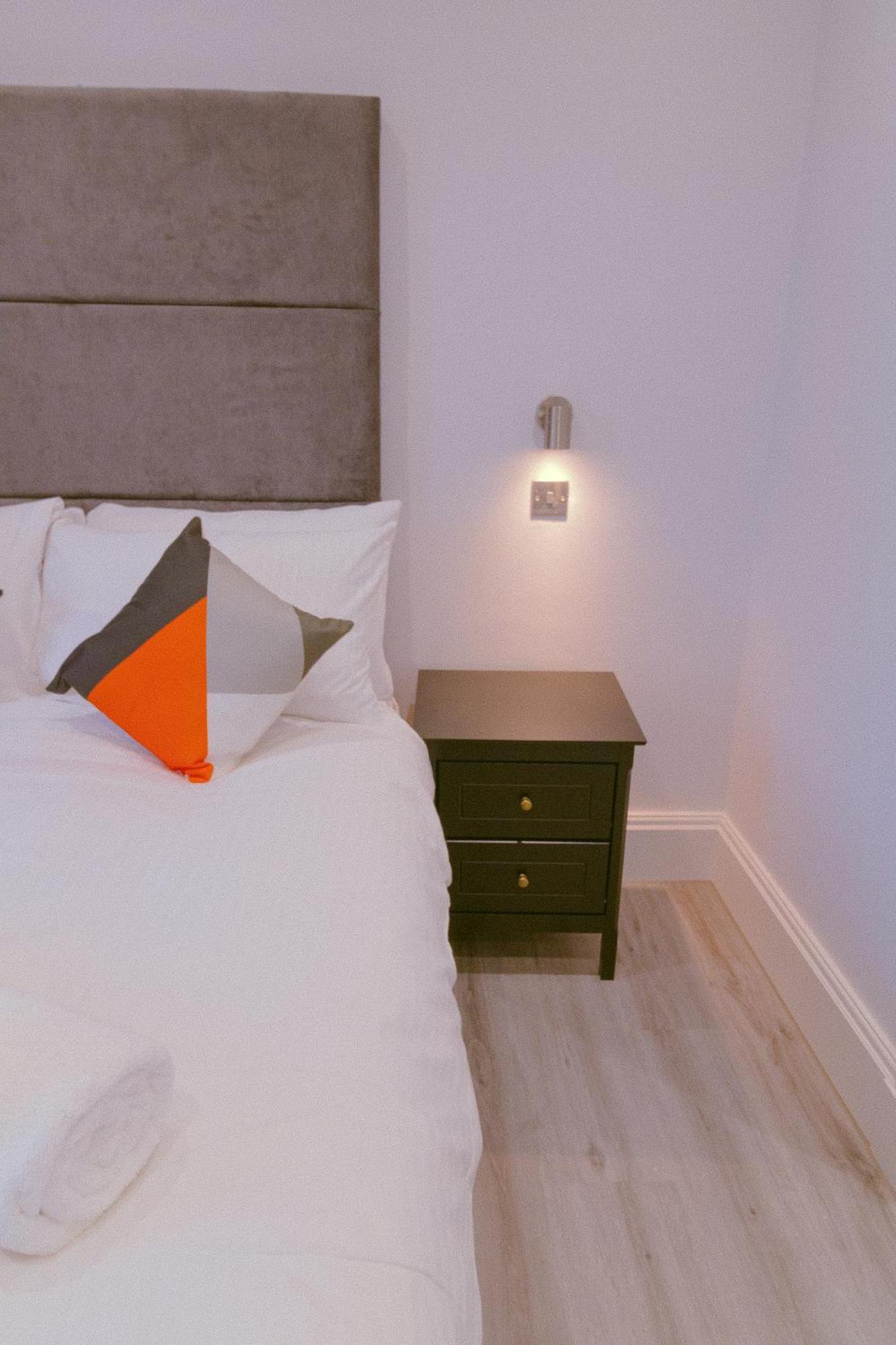 Mayfield Suites Edinburg Exteriör bild