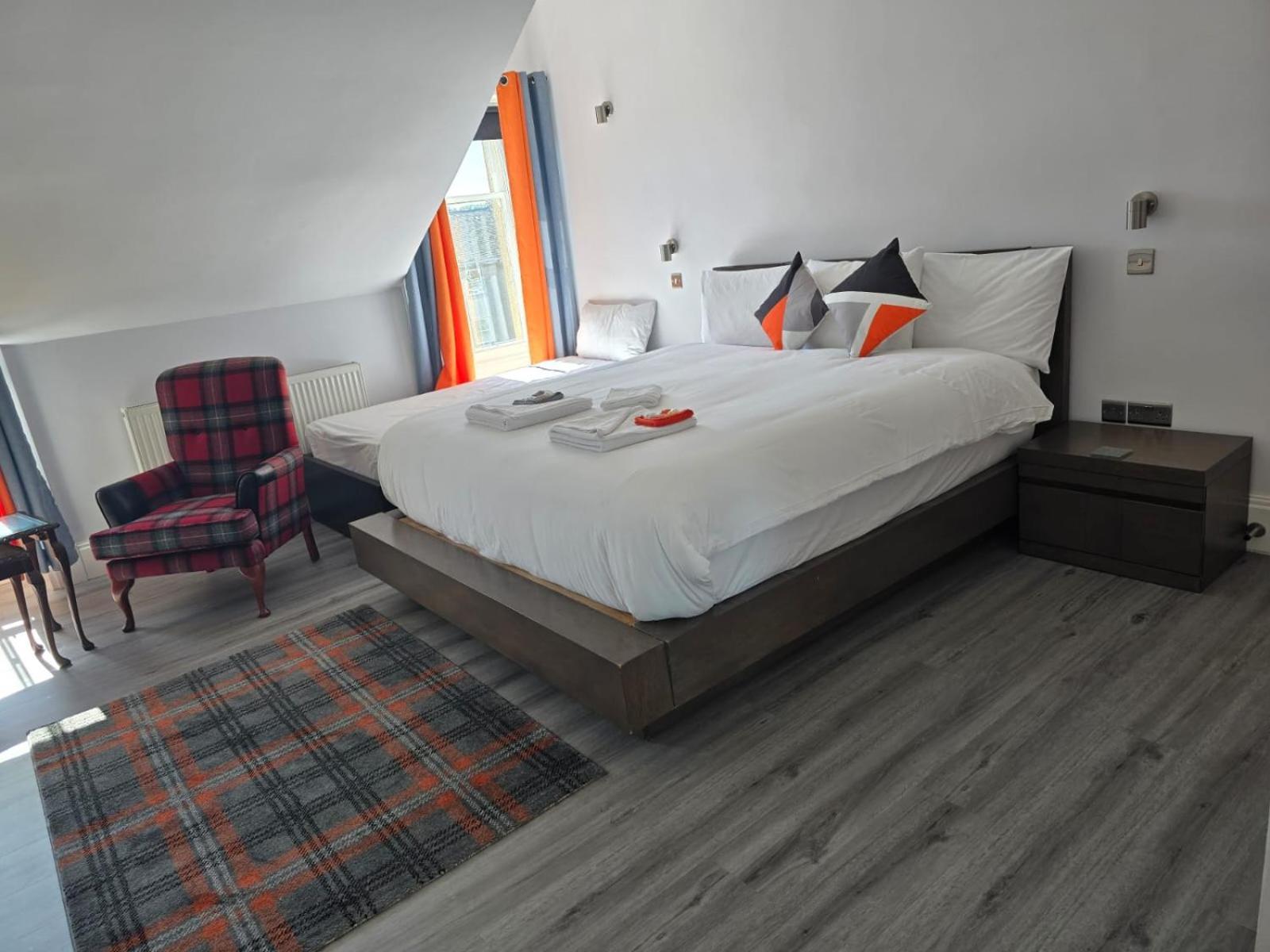 Mayfield Suites Edinburg Exteriör bild